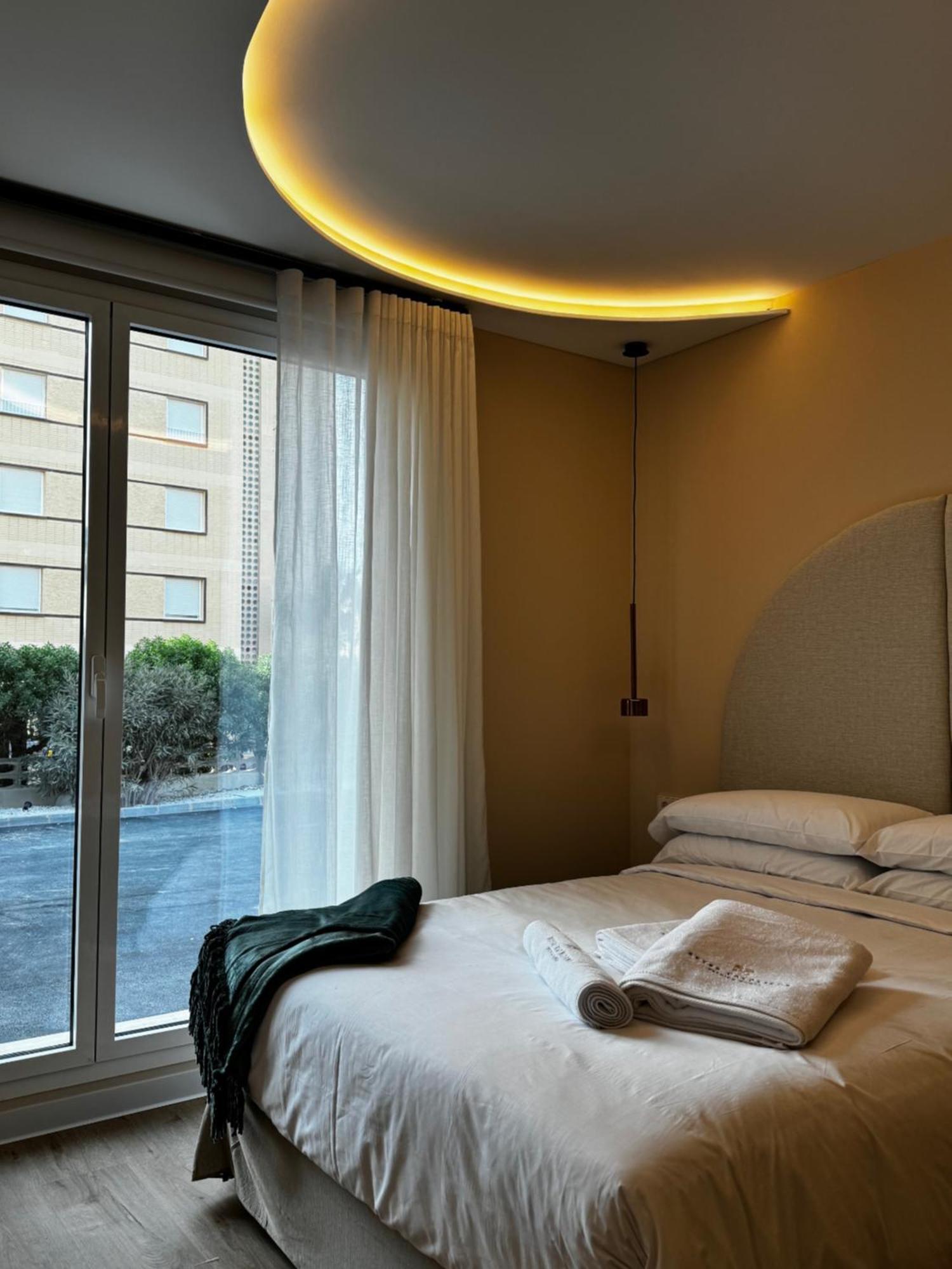 Reyes Catolicos Premium Beach, Playa Urbanova, アリカンテ エクステリア 写真