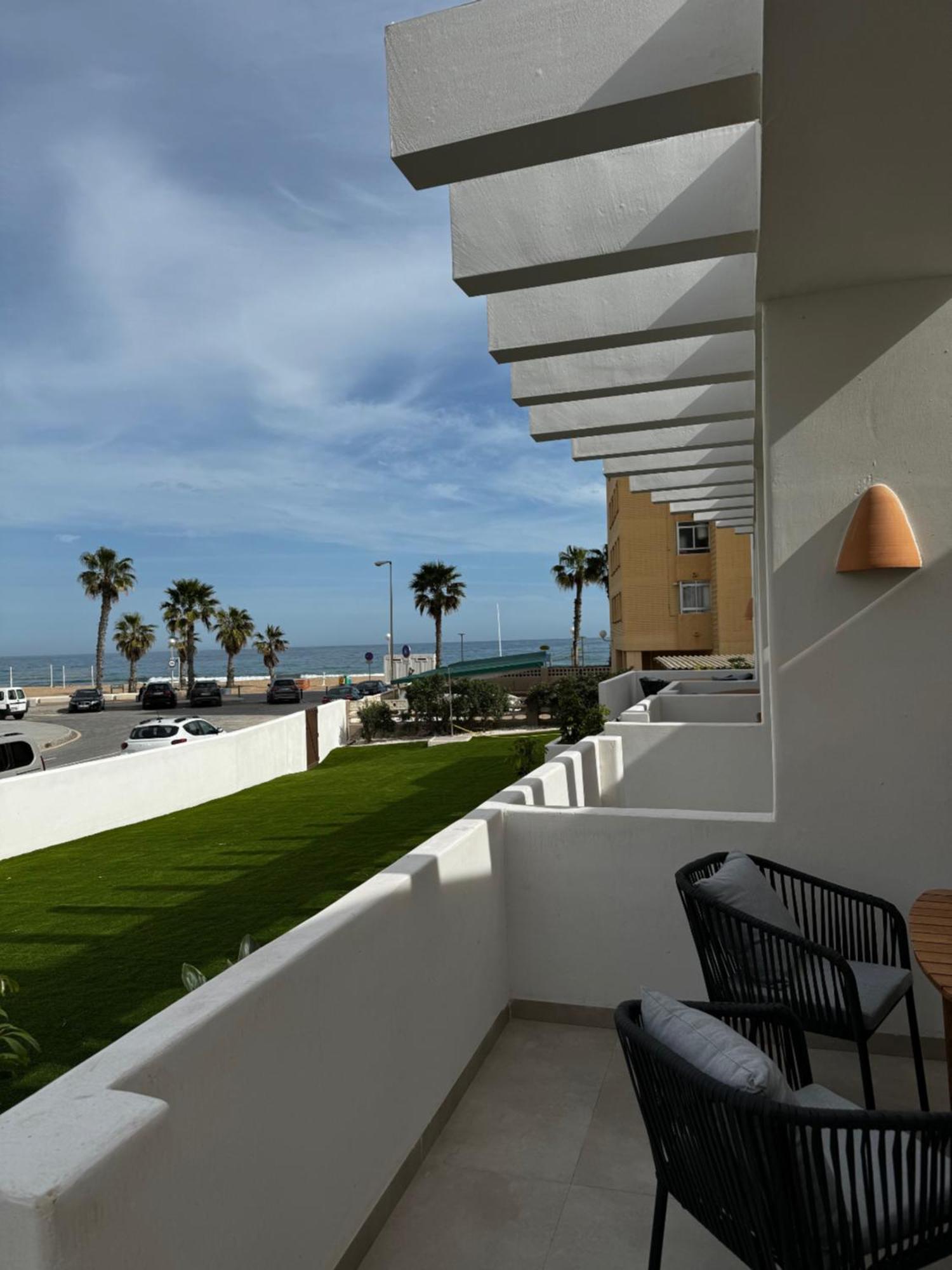 Reyes Catolicos Premium Beach, Playa Urbanova, アリカンテ エクステリア 写真