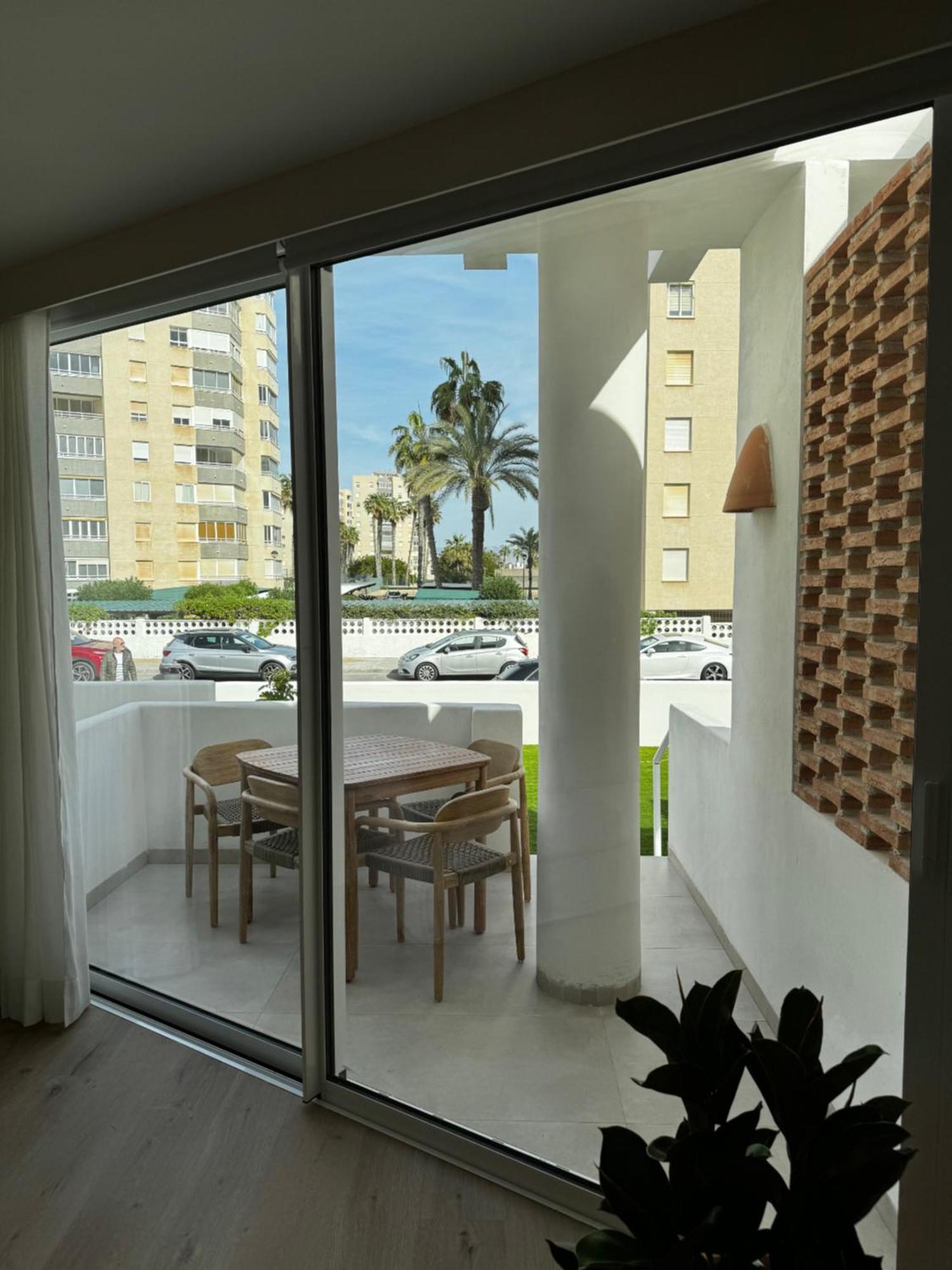 Reyes Catolicos Premium Beach, Playa Urbanova, アリカンテ エクステリア 写真