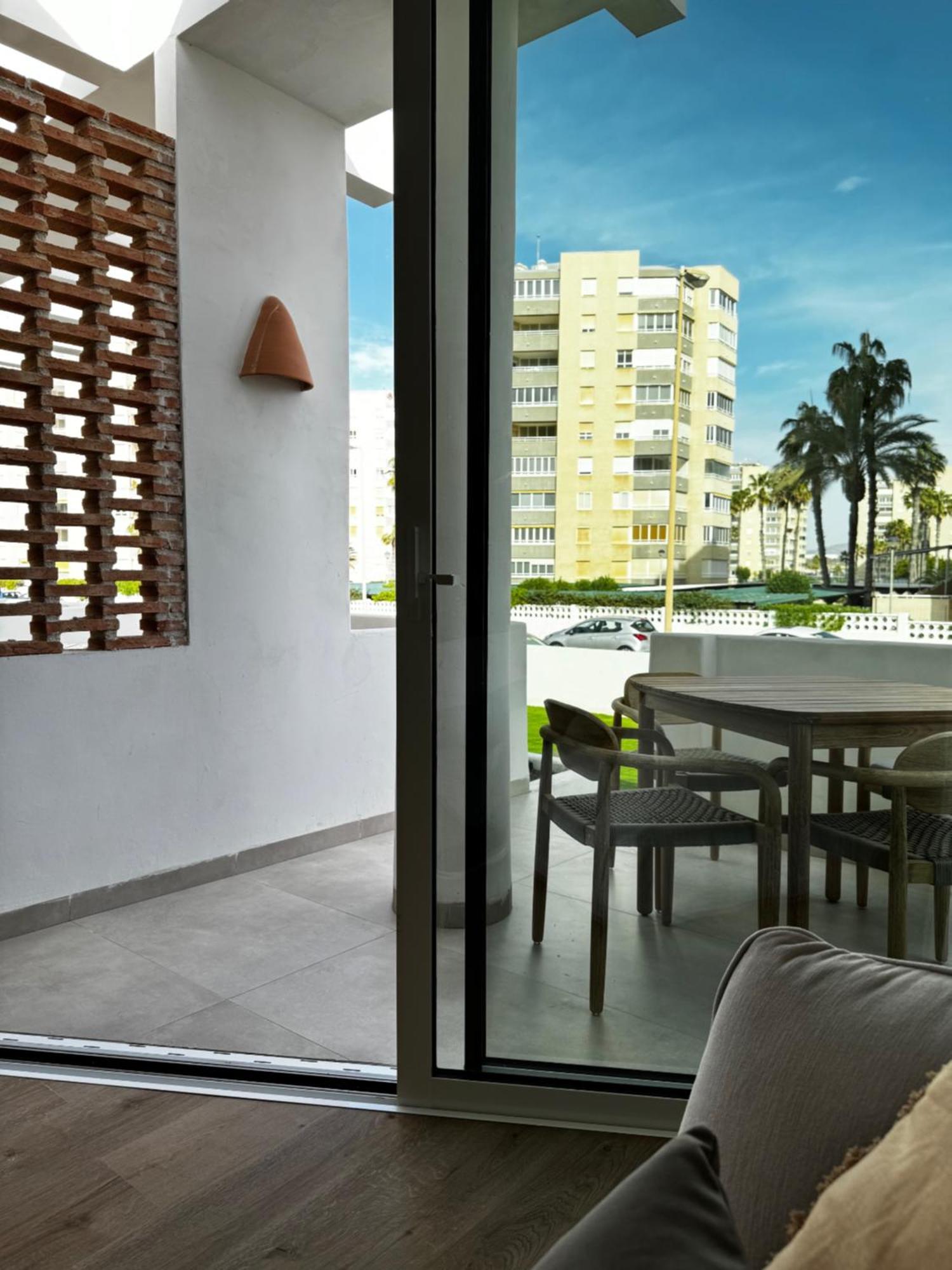 Reyes Catolicos Premium Beach, Playa Urbanova, アリカンテ エクステリア 写真